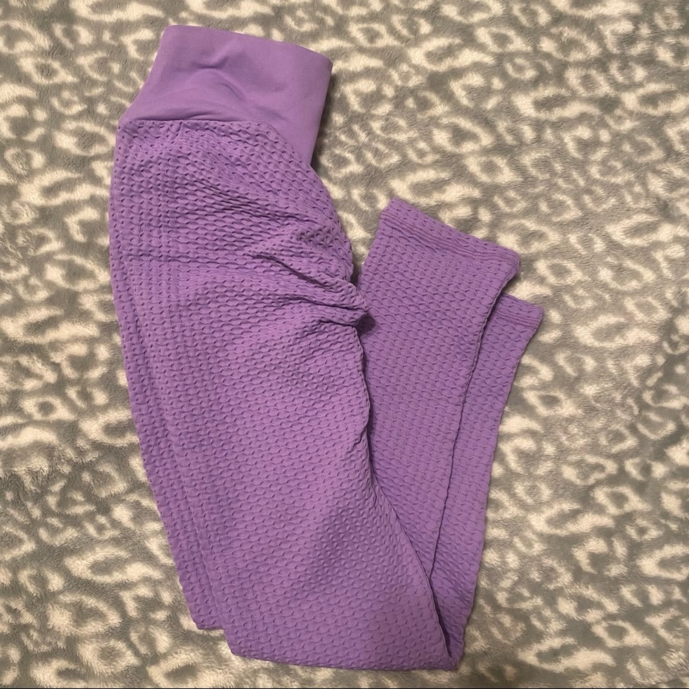 Purple Scrunch Butt Leggings